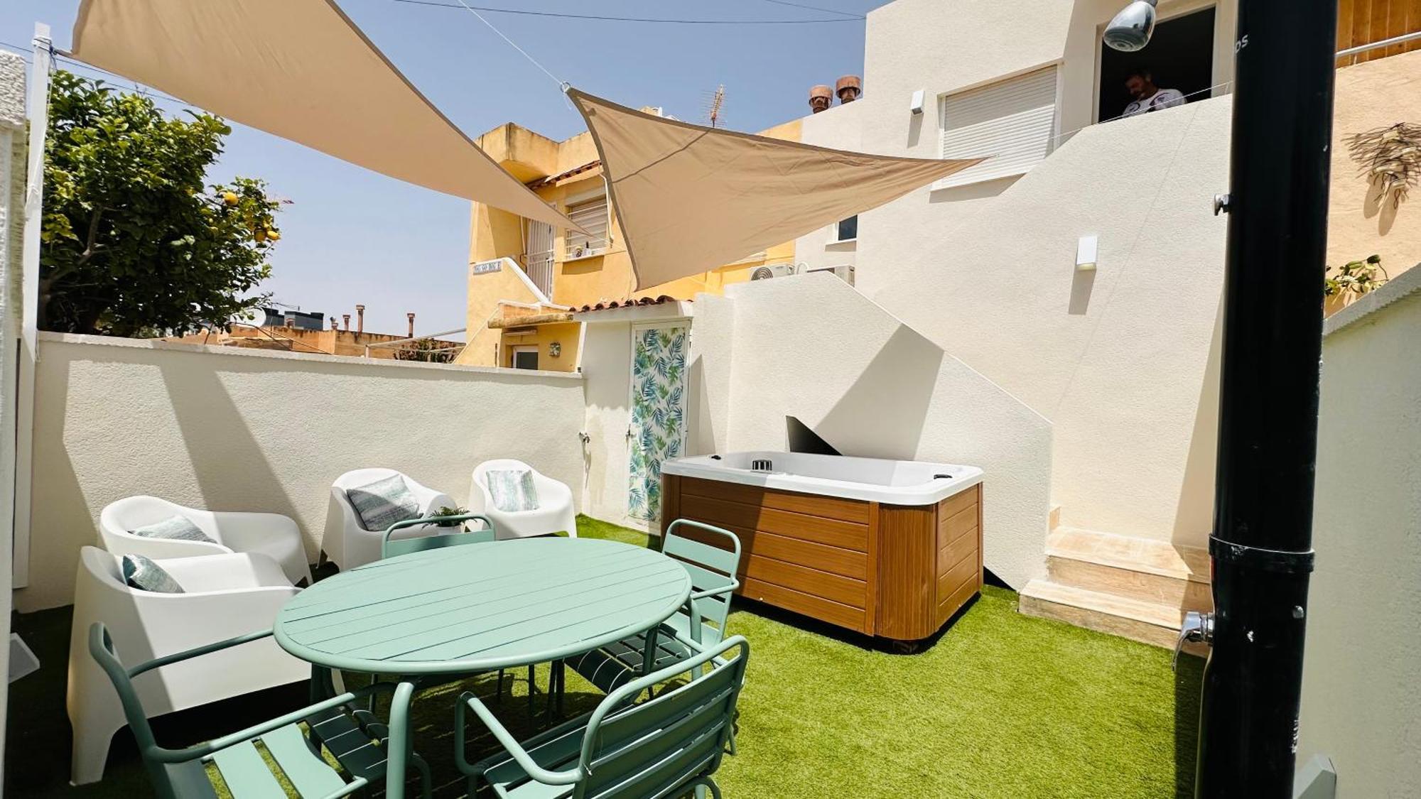 Jacuzzi Privado Y Vistas Gran Alacant- Aledama Homes Apartment